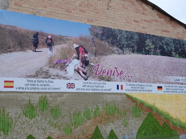 Day 11: Religious message in a small village shortly after Tardajos (Rabé de las Calzadas)