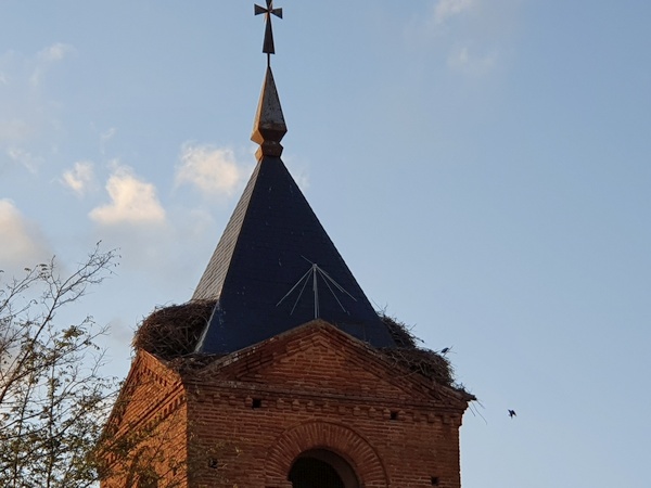 Church tower in El Burgo Ranero that looks exactly like the one we have at home in Denmark