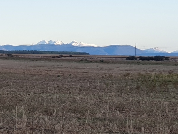 Mountains with snow to the north. Seen from Villamarco.
