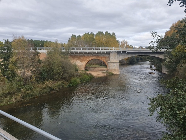 Crossing Rio Porma near Puente Villarente.