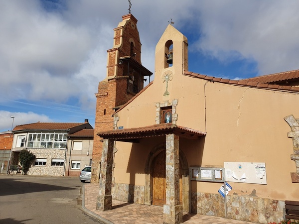Funny 2-D Bell tower in Villabante