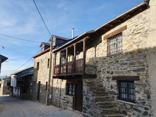 El Acebo de San Miguel