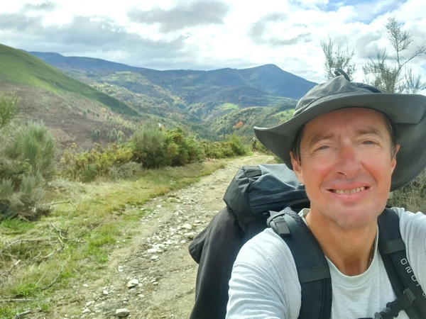 Shortly after La Faba. Now it gets really beautiful. This is probably THE best day of the entire camino walk.