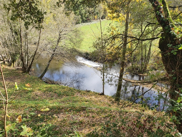 More streaming water (Rio Sarria, I believe). Close to Lastres.