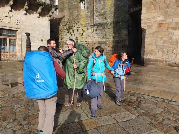 Romain, Carola and Eleonora and more arriving to the Cathedral on Nov. 4. Very emotional moment