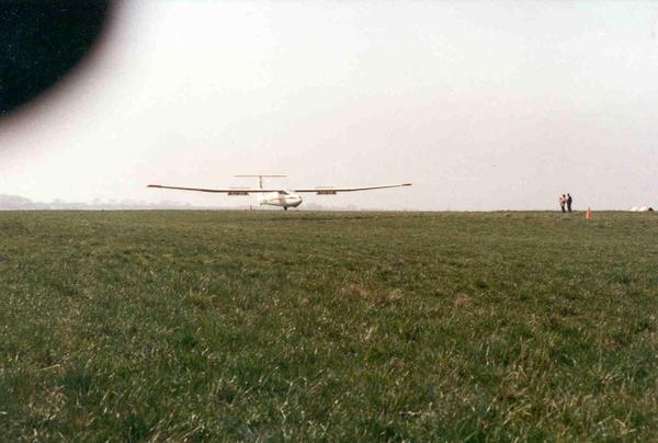 76 - Pirat under landing på Kirstinesminde